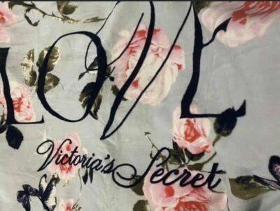 VICTORIAS SECRET 2020 SUAVE ACOGEDOR PELUCHE SHERPA MANTA ROSA FLORAL AMOR NUEVO CON ETIQUETAS Foto 1 de 2