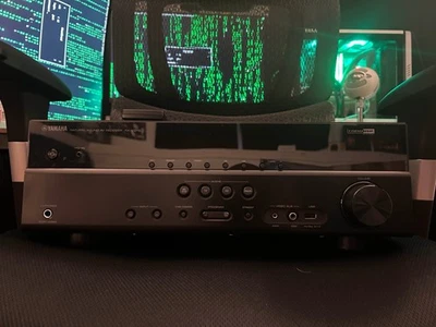 Yamaha RX-V373 AV Receiver bundled with Remote (B+ condition, Powers on) - Image 1 of 4