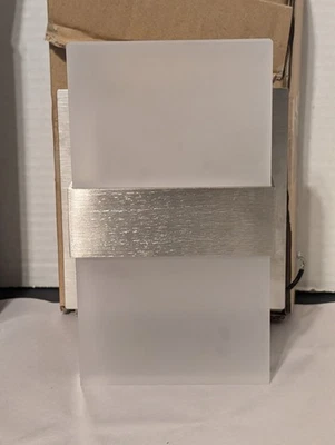 Moderna iluminación de pared LED arriba abajo cubo dormitorio aplique lámpara lámpara interior EE. UU. Foto 1 de 4