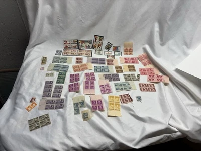 LOT 100+ US STAMPS Vtg 1900s USA Stamps Blocks Native Historical Olympic $9+ - Image 1 of 4