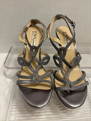 Nina Silver Sling Back Spike Mujer 8.5. Ver descripción Foto 1 de 4