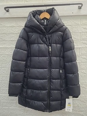 Nueva Chaqueta Acolchada DKNY Asimétrica Cuello Chal Babero Embalable Talla Mediana Negra Foto 1 de 4