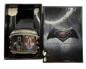 New DC Universe Batman VS Superman Watch Gamestop New Battery - Picture 1 of 6