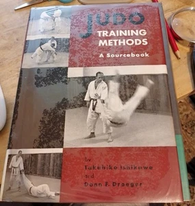 Ishikawa, Draeger JUDO TRAINING METHODS : A SOURCEBOOK 1964 HC Book - Bild 1 von 1