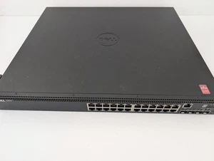 N1524P Dell 24 ports POE + SFP + alimentation Gigabit avec supports en rack - Photo 1/3