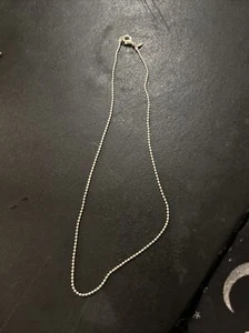 Simple Chain - Picture 1 of 1