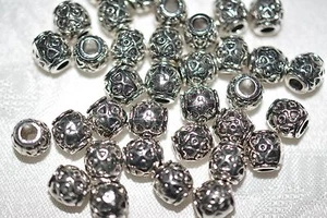 Perlen aus unedlen Metall - antik silberfarben - 8 mm Herz (M00441AS) - Bild 1 von 1