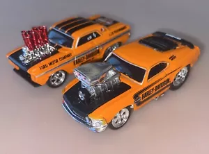 Lot Of 2, Vintage Maisto 2013 Harley Davidson 1:64 Cars Rare Original Old FreeSh - Picture 1 of 7