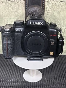 "【Excellent+】Panasonic LUMIX DMC-GH2 16.0MP Digital Camera Body " - Picture 1 of 17