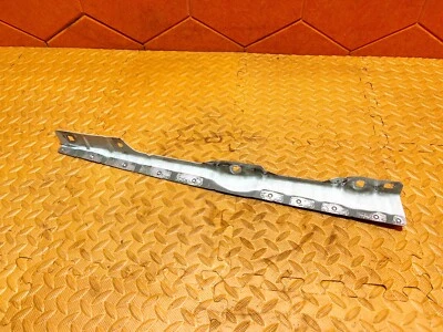 15-21 MERCEDES BENZ C300 W205 GUARDABARROS DELANTERO IZQUIERDO SOPORTE SUPERIOR CUBIERTA OEM Foto 1 de 4