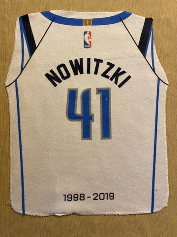 Dirk Nowitzki Jersey Towel Retirement Ceremony Commemorative NBA 16"x12" Cover