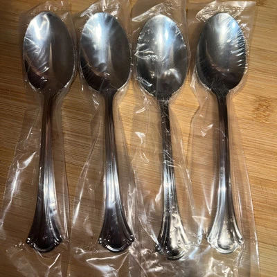 Cucharas de cena de acero inoxidable International Silver RESPLENDENCE 4 18/10 cubiertos China Foto 1 de 4