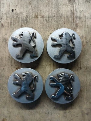 Оригинальный набор из 4 центральных колпаков колес из сплава Peugeot 206 207 307 1007 308 2008 3008. - Изображение 1 из 2