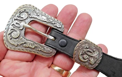 Cinturón de cuero estilo occidental vintage con hebilla Foto 1 de 4