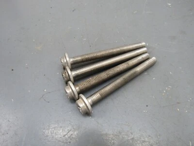 Pernos de alternador Audi A4 herrajes de montaje 2,0 L 2017-2022 OEM Foto 1 de 4