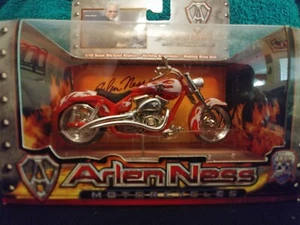 Arlen Ness Diecast Motorcycle 1/18 Scale Red w/ WHite Flames - Picture 1 of 1