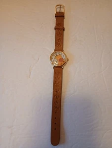 Timex Disney Winnie The Pooh Flying Bees Watch Needs New Battery. - Picture 1 of 2