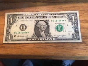 $1 Duplicate Star Note 2013 Series Serial Number B 01872836. “B” Note - Picture 1 of 4