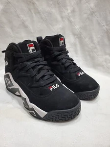 Size 3 Boys - Fila Mb Black & White, 3VB90148-014.  - Picture 1 of 10