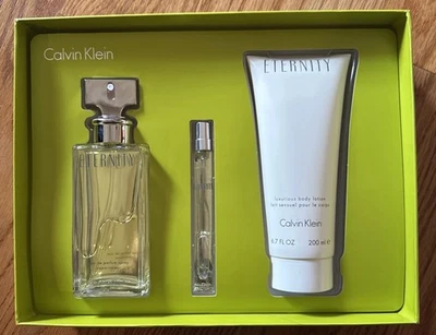 Eternity by Calvin Klein Gift Set 3,4 oz Eau De Parfum Spray 0,33 oz Eau De Parfum e Loção 6,7 oz NOVO - Imagem 1 de 4