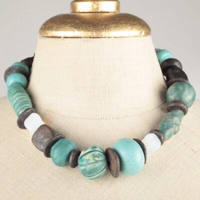 Collier Halskette Perlen Kette Glasperlen Steine türkis schwarz weiß 40 cm  - Bild 1 von 4