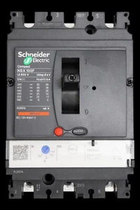 SCHNEIDER 63 AMP 36kA TRIPLE POLE MCCB NSX100F LV429632 TM63D - Picture 1 of 6