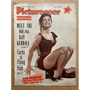 CYD CHARISSE PICTUREGOER MAGAZINE DECEMBER 10 1955 - Cydcover with small piece i - Picture 1 of 1