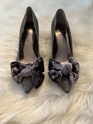 J.Renee Mujer’s Glutter Kitten Tacones con Lazo Terciopelo Gris Talla 7M Foto 1 de 4