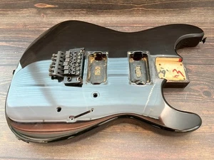 Charvel by Jackson Modelo-3A HH Años 80 Cuerpo Negro con Trémolo Jackson JT-6 De Colección - Imagen 1 de 16