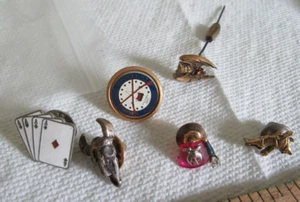 Vintage lot of 6 collectors trading pins tacks, Muzzleloader Assoc, cards, Bull - Picture 1 of 11