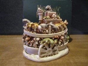Harmony Kingdom Tugaloo Hullabaloo Riverboat Evt Pc Caja Hecha en Reino Unido Figura SIGNO RARO - Imagen 1 de 8