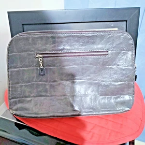 LouenHide clutch bag, vegan leather. - Picture 1 of 12