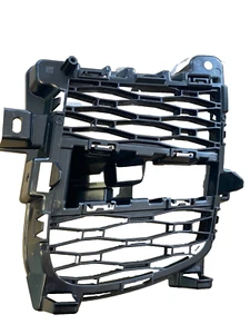 Genuine new Range Rover Sport (2023-) RHF bumper grille (Please send reg) - Picture 1 of 2