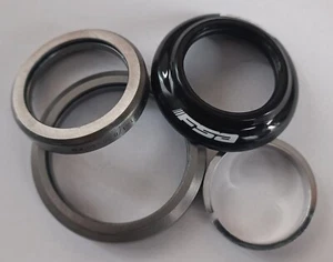FSA integrated headset tapered HS IS-2C/42/ACB 1 1/8" 1.5 carbon 8.7mm topcap - Picture 1 of 4