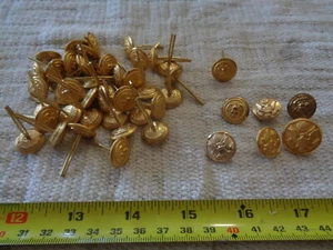 47 botones militares (bolsas de caja #B44) - Imagen 1 de 3