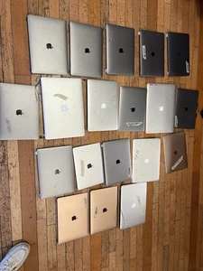Posten 21 Macbook Bildschirme mit Rahmen LCD defekt oder funktioniert nicht verschiedene Modelle - Bild 1 von 8