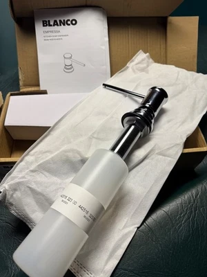 Dispensador de jabón Blanco 442516 Empressa - Capacidad 12 oz - Cromo Foto 1 de 2