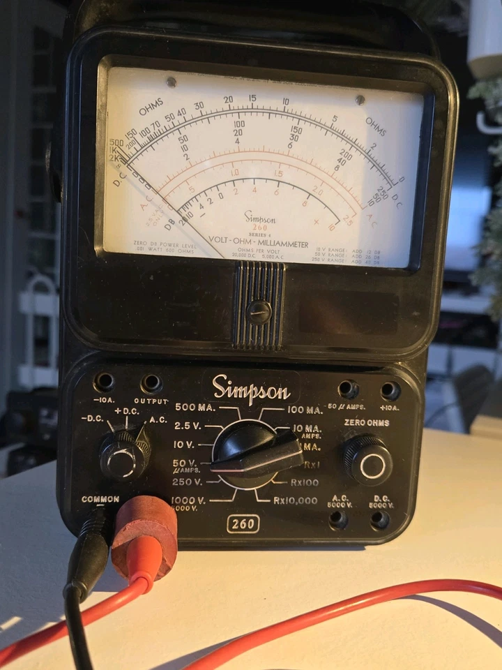 Simpson Voltmeter 260 Serie 4 Antik, Vintage  - Bild 1 von 1