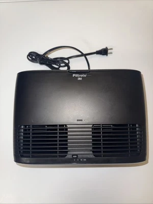 Purificador de aire Filtrete by 3M, habitación pequeña, 80 m² Modelo FAP-TT-ADH de pies Foto 1 de 4