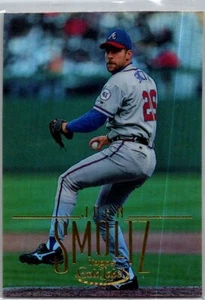 2002 Topps Gold Label #124 John Smoltz - Picture 1 of 2