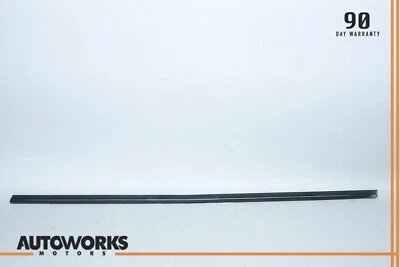 Внутреннее уплотнение молдинга для передней левой двери окна 02–08 Jaguar X-Type X400 от оригинального производителя - Изображение 1 из 4