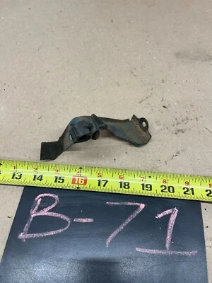 1978 1979 1980 CUTLASS SUPREME 260 305 350 403 V8 BATTERY CABLE BRACKET HOLDDOWN - Image 1 of 4