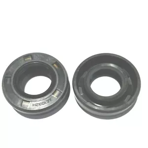 Cat Pumps 24159 Crankshaft End Seals for 200, 300, 400 Series Pumps (2 Pc. OEM) - Picture 1 of 4