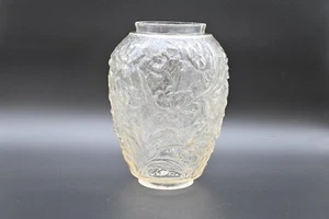 Vintage Art Deco Milk Glass White Glass Lamp Shade Ceiling Light Fixture Pendant - Picture 1 of 7