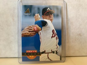1994 Pinnacle Steve Avery #8 Atlanta Braves 
