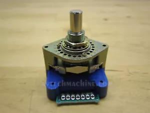 Interruttore selettore interruttore rotativo catena a U DP04Q-N-S02C - Foto 1 di 2