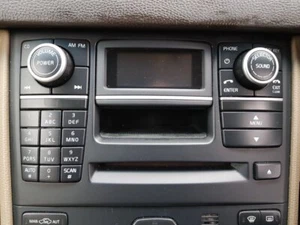 06-11 VOLVO XC90 MK1 CD PLAYER RADIO HEADUNIT PHONE CONTROL PANEL 31300029 6 MTH - Picture 1 of 3