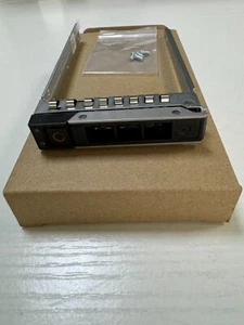Caddy disque dur Dell DXD9H 0DXD9H 2,5" SFF SAS/SATA Gen14 R640 R740 neuf avec vis - Photo 1/16