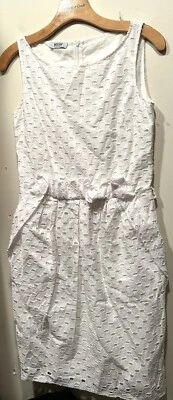Moschino Cheap and Chic Dress White Eyelet Sleeveless Size US 4 Knee Length - Image 1 of 4
