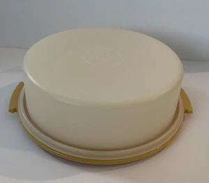 "Portador de pastel vintage Harvest Gold Tupperware 10"" con tapa pastel redondo 719-2" - Imagen 1 de 4